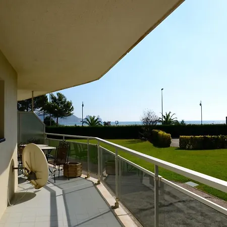 Apartman In Estartit By The *